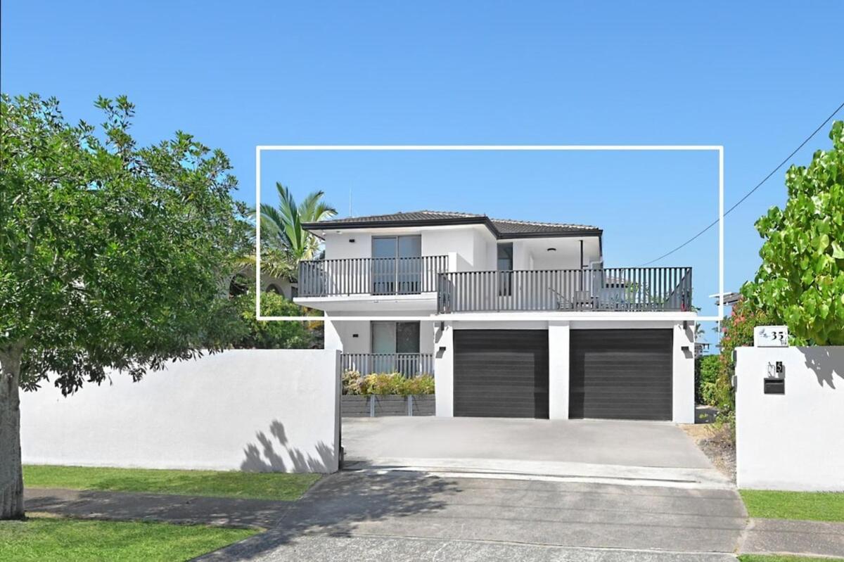 Riverside 3 Bedroom Sunny House In Surfers Paradise Holiday home