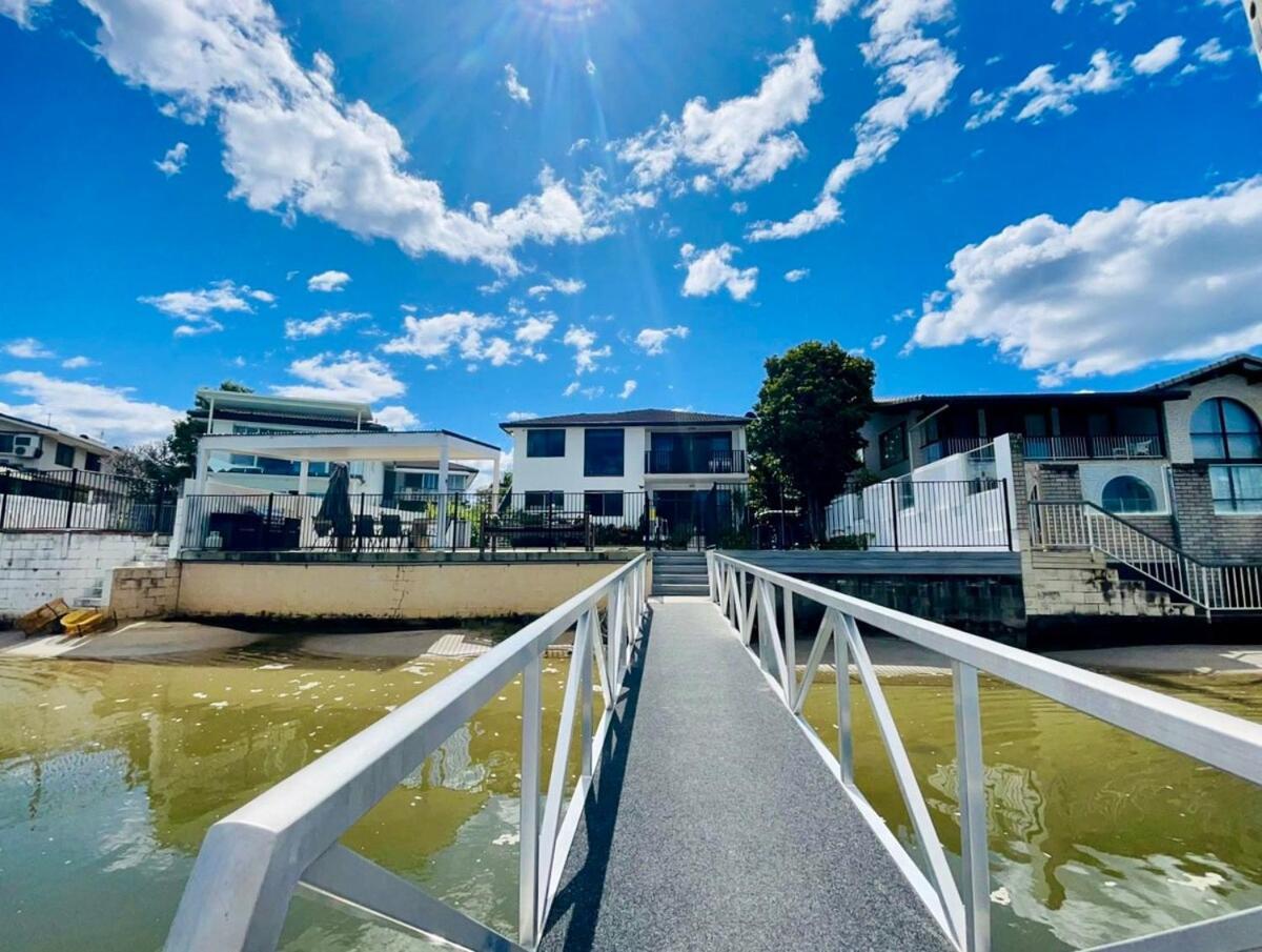 Holiday home Riverside 3 Bedroom Sunny House In Surfers Paradise Gold Coast