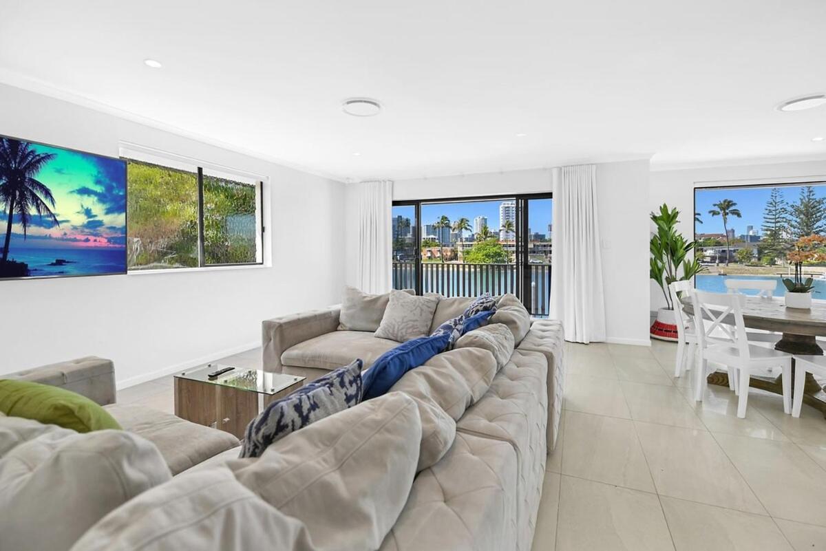 Holiday home Riverside 3 Bedroom Sunny House In Surfers Paradise